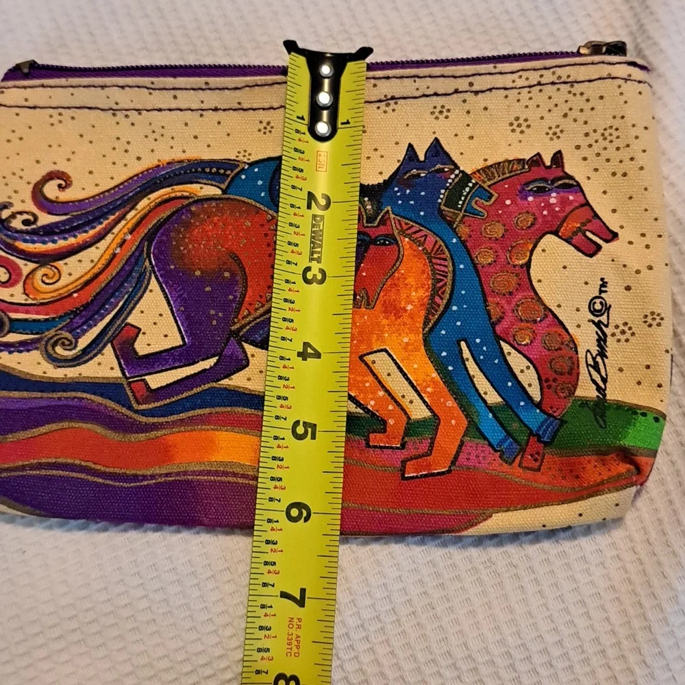 Zip Pouch 7/17